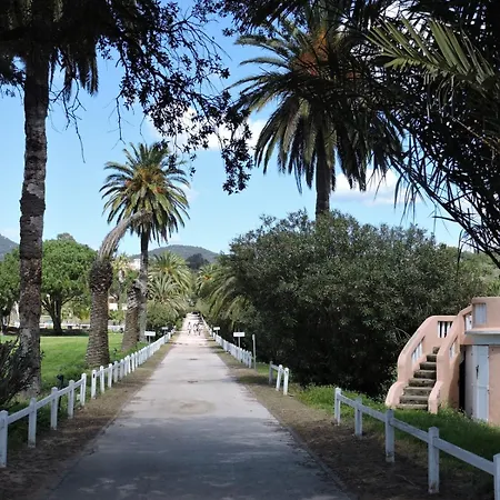 Appartamento Escapade Ensoleillee Aux Parcs De